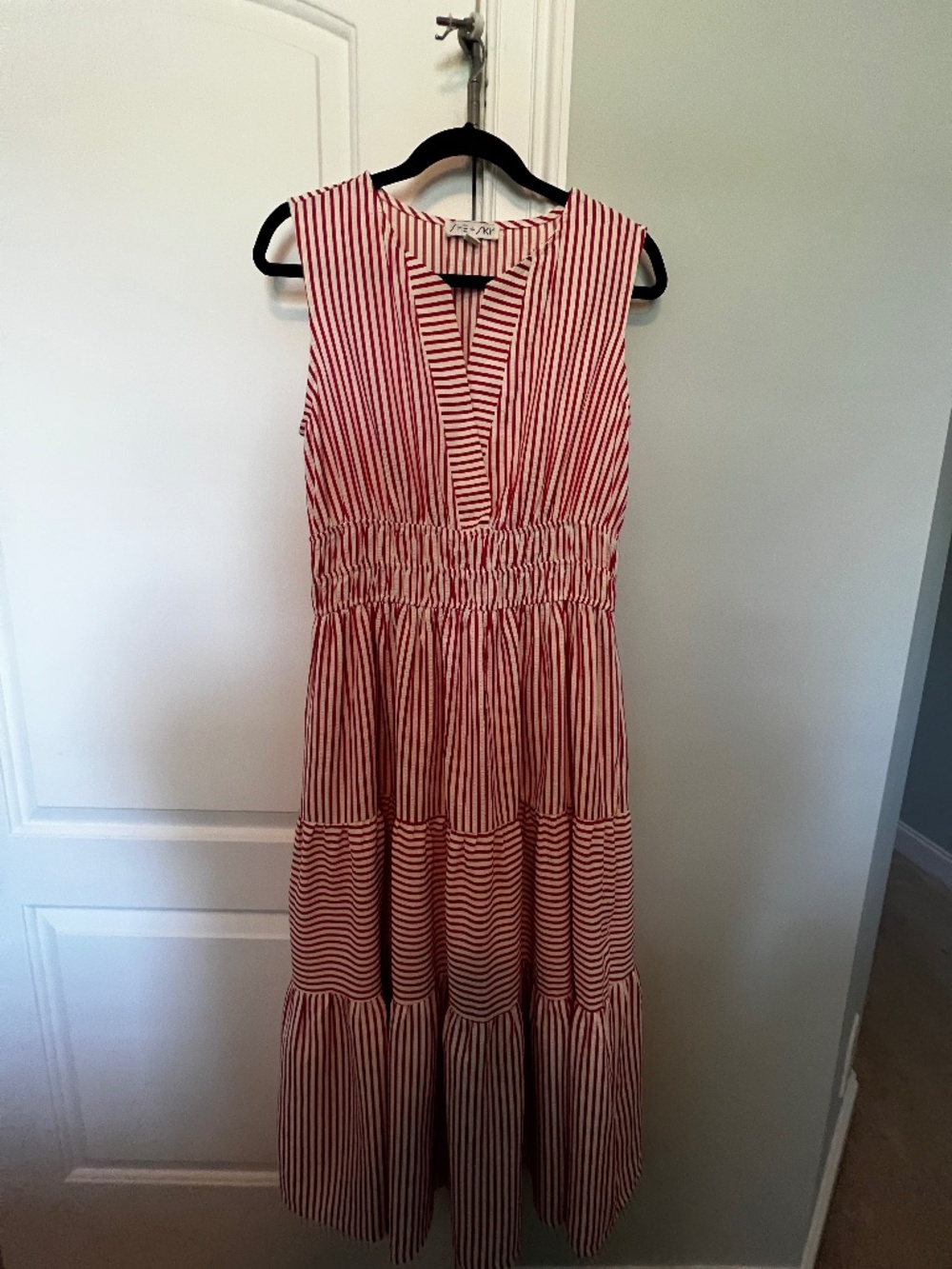 She + Sky Red White Striped Tiered Seersucker Maxi Dress with Pockets size L